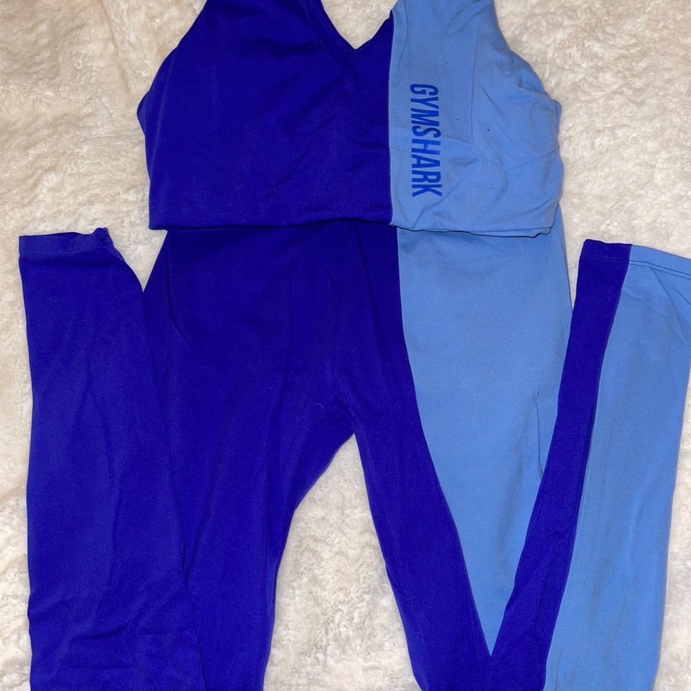 Gymshark two toned set